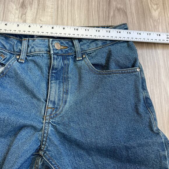 ASOS DESIGN Classic Rigid Medium Wash Jeans Size W30 L30 - Picture 3 of 9